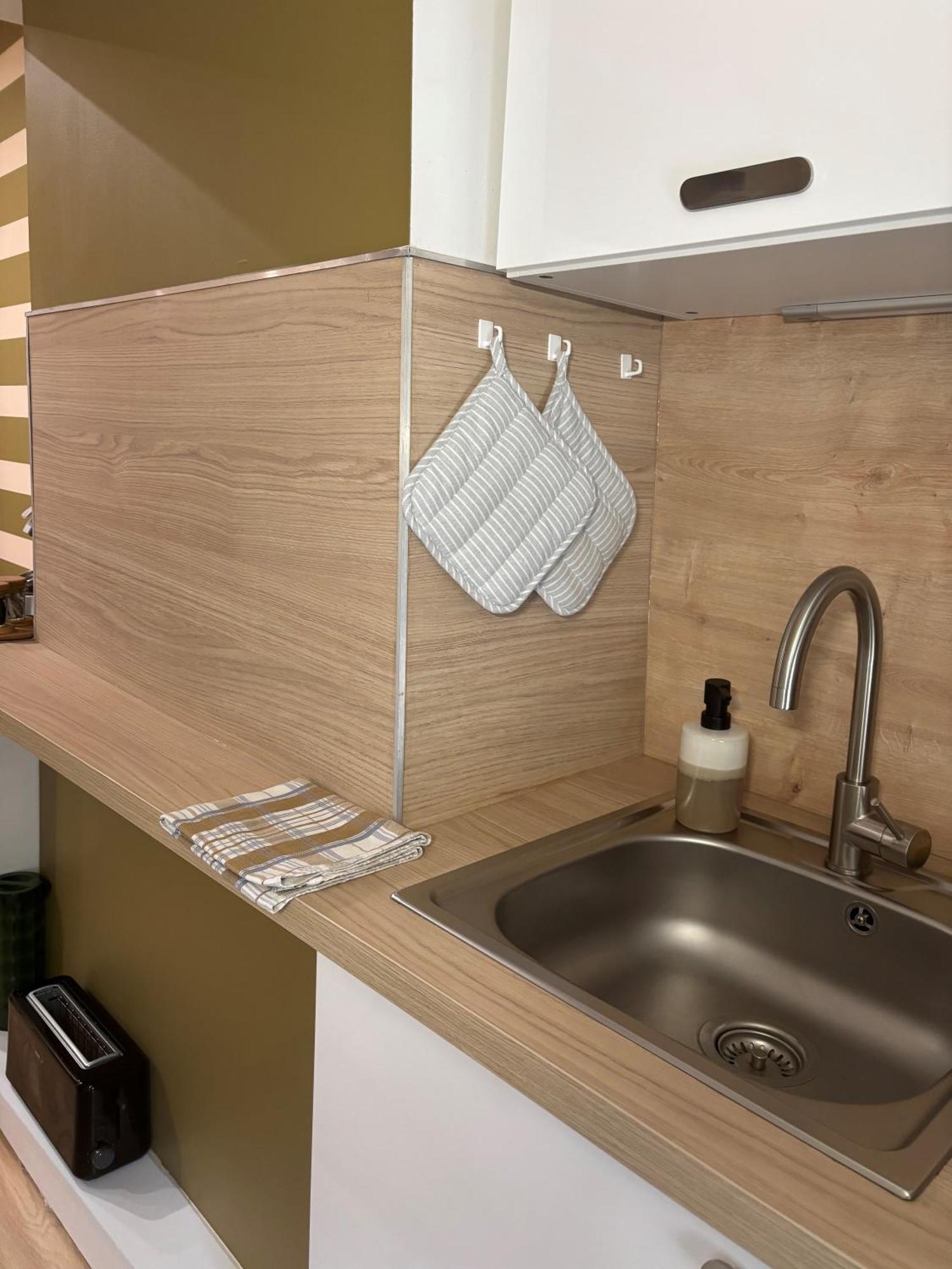 Le Castel Apartment Кастелнодари Екстериор снимка